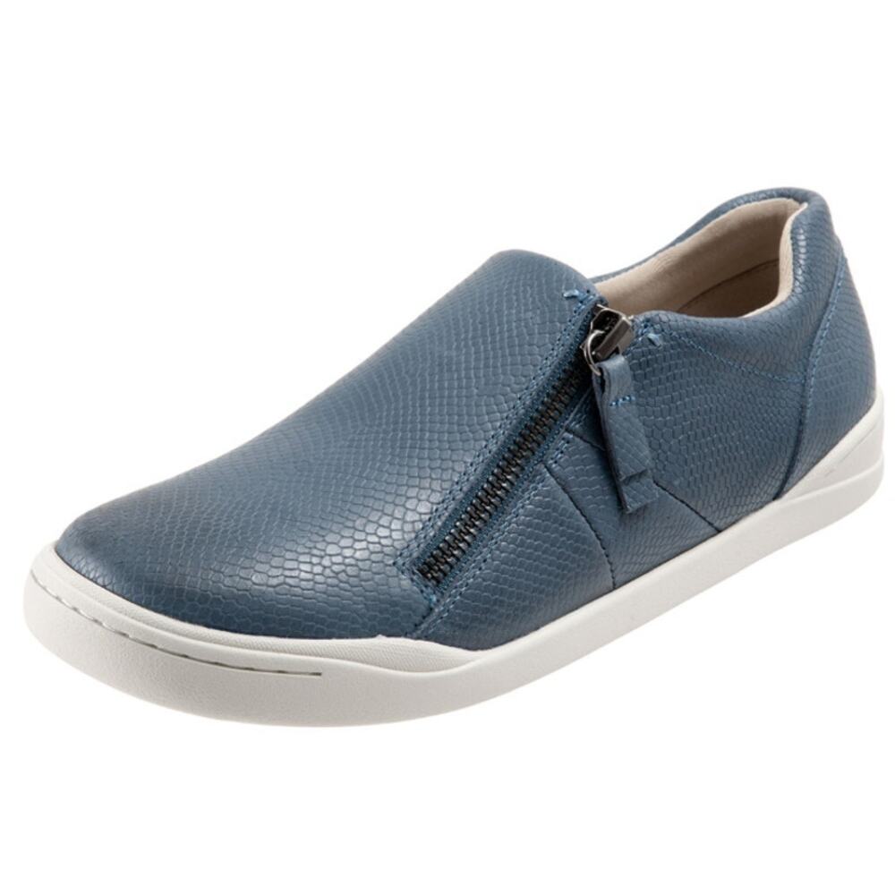 SoftWalk Womens Arezzo Casual Sneakers Size 6 Wide Blue Snake Leather NIB